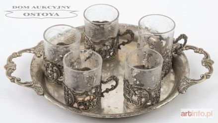 TACKA i 5 SZKLANECZEK Z KOSZYCZKAMI, Włochy, XIX/XX w.