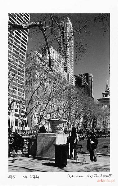 KIEŁB Adam | Bryant Park z widokiem na Chrysler Building, 2005