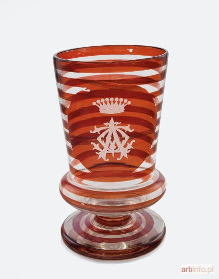 Pucharek z monogramem AC