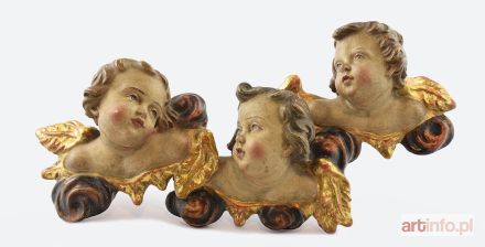 Trzy główki aniołków